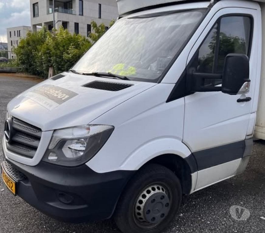 Véhicules commerciaux & utilitaires d'occasion Arlon Bonnert - Photos Vivastreet Mercedes-Benz sprinter 516 cdi