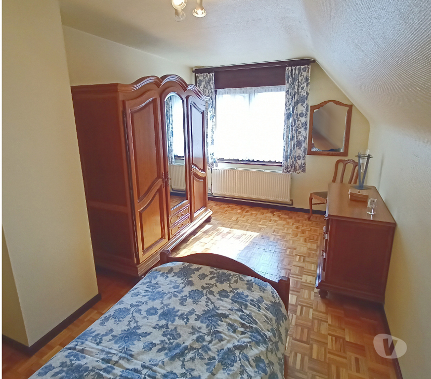 Annonce maison Houthulst - Photos Vivastreet Villa joliment décorée avec jardin et garage