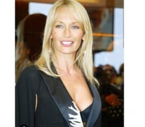 Gentleman black cherche une femme caucasienne ou arabe