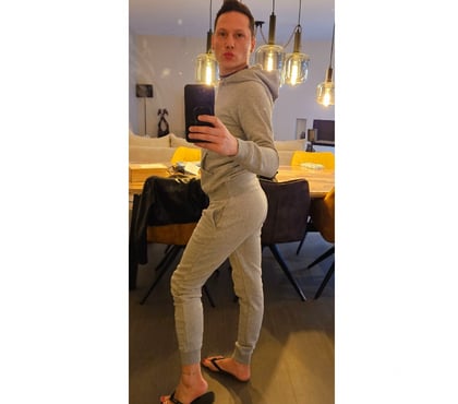 Gay Awans-Centrum Awans - Photos Vivastreet SUIS PASSIFQUI ME PROPOSE UN PLAN À L'HÔTEL