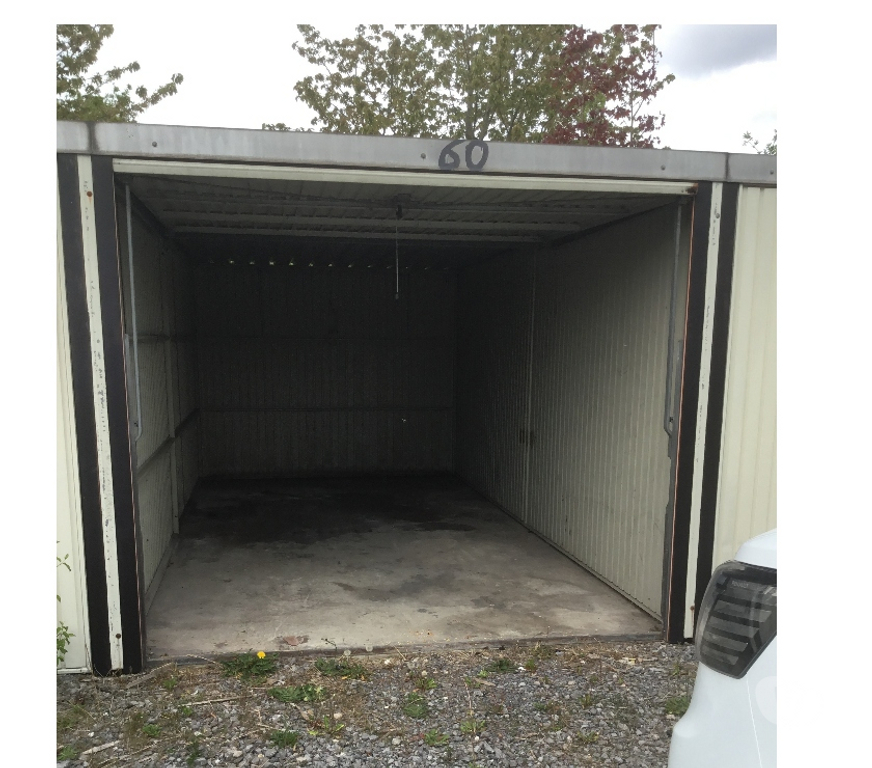 Vente parking Gilly Gilly-Centrum - Photos Vivastreet 23 garages ( box ) à vendre à GILLY