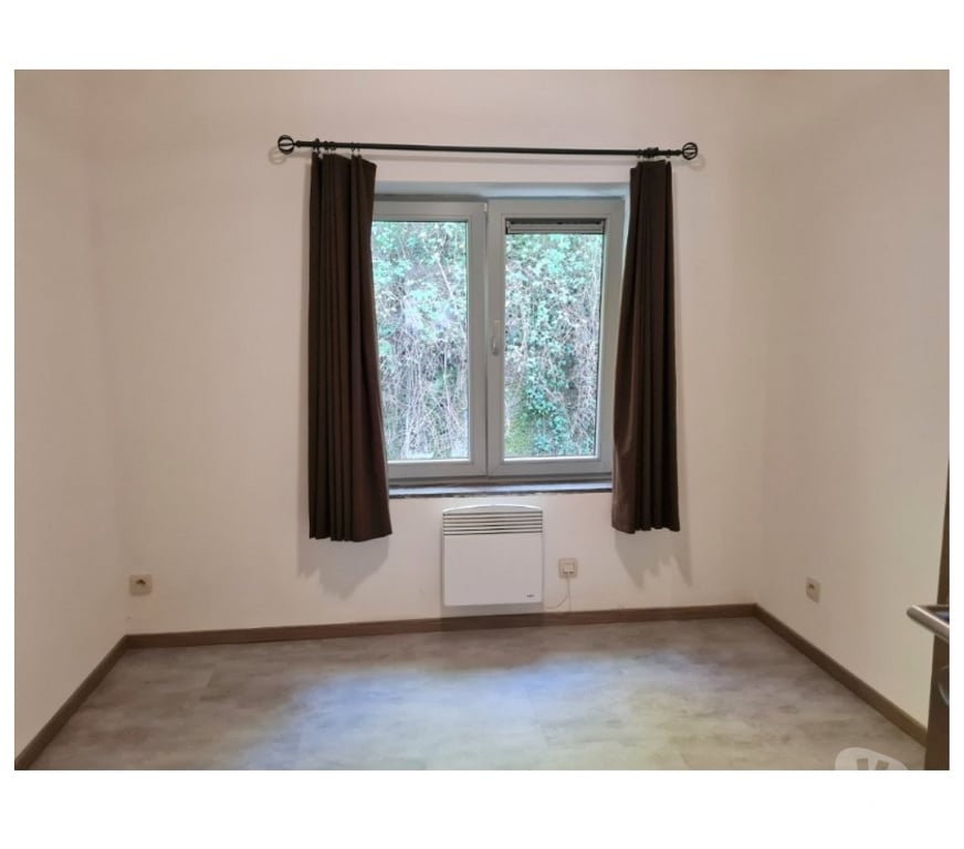 Location appartement Bouillon Bouillon-Centrum - Photos Vivastreet Bouillon : appartement - studio, 1 chambre, 40m².