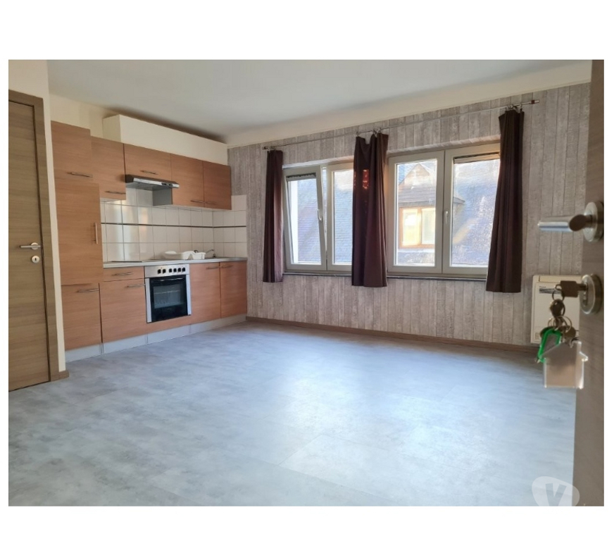 Location appartement Bouillon Bouillon-Centrum - Photos Vivastreet Bouillon : appartement - studio, 1 chambre, 40m².