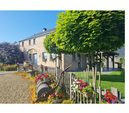 Achat maison - Photos Vivastreet Naomé-Bièvre : magnifique propriété, 2 maisons, piscine
