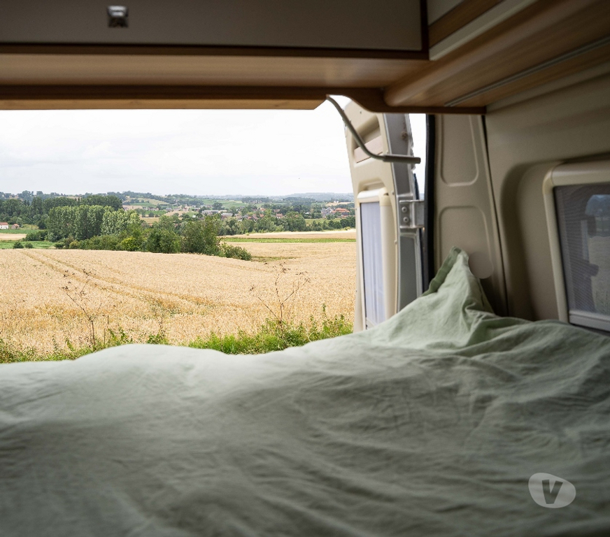Camping car occasion Ath Ath-Centrum - Photos Vivastreet FOURGON AMENAGE JUMPER PÖSSL