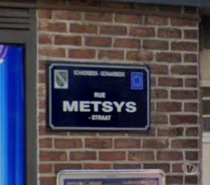 Gay - Photos Vivastreet Rue Metsys près de la cage aux ours