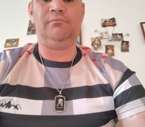 Homme cherche femme pour relation sérieuse