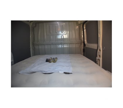 exhib Arquennes Seneffe - Photos Vivastreet Homme lèche FEMME dans sa camionnette