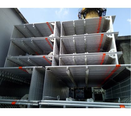 Matériel Cité Administrative De L'Etat Bruxelles (Brussels) - Photos Vivastreet Echafaudage cadres aluminium: 720m² occasion 