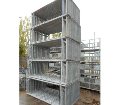 Matériel agricole Cité Administrative De L'Etat Bruxelles (Brussels) - Photos Vivastreet Echafaudage d'occasion Hünnebeck: 640m²