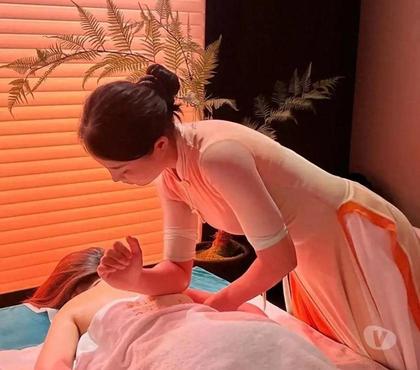 Annonce massage Versailles Yvelines - Photos Vivastreet Massage asiatique relaxant à Versailles 78000