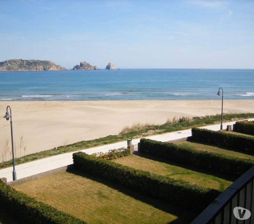 Photos Vivastreet OFFRE SPECIALE APPARTEMENT VORAMAR FACE A LA MER 