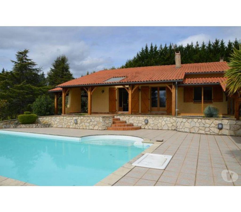 Villa de 100m2 avec sous-sol et parc de 6400m2 proche commodités et commerces - Mirande (32300)