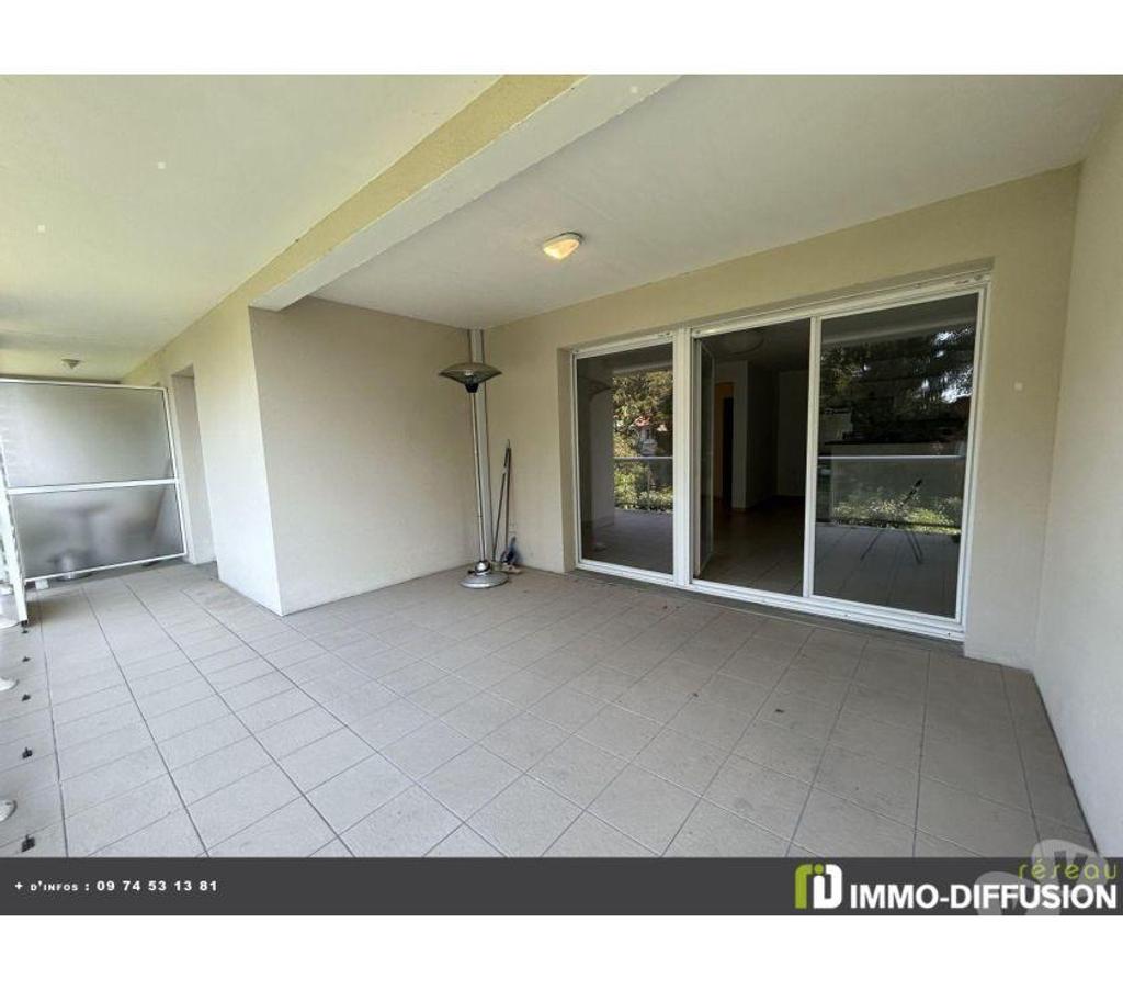 Appartement T4 à vendre à Pau - Quartier Hippodrome - Résidence récente - Terrasse de 20m² - 2 places de parking - Garage à vélos - Proche des commodités -