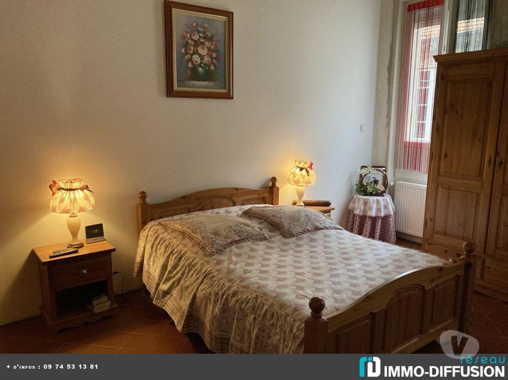 Charmant triplex proche de toutes les commodités à vendre à Béziers - 3 chambres et 2 salles de bain - Quartier dynamique - Copropriété bien gérée -