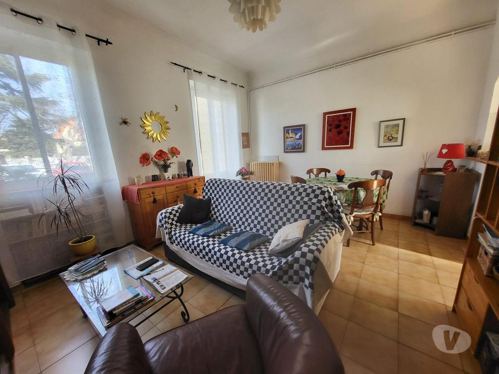 - Maison

Situé dans le quart