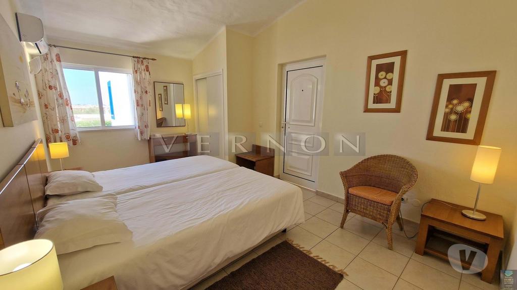 Appartements à vendre Portugal - Photos Vivastreet Spacieux appartement de 1 chambre avec piscine et parking à...