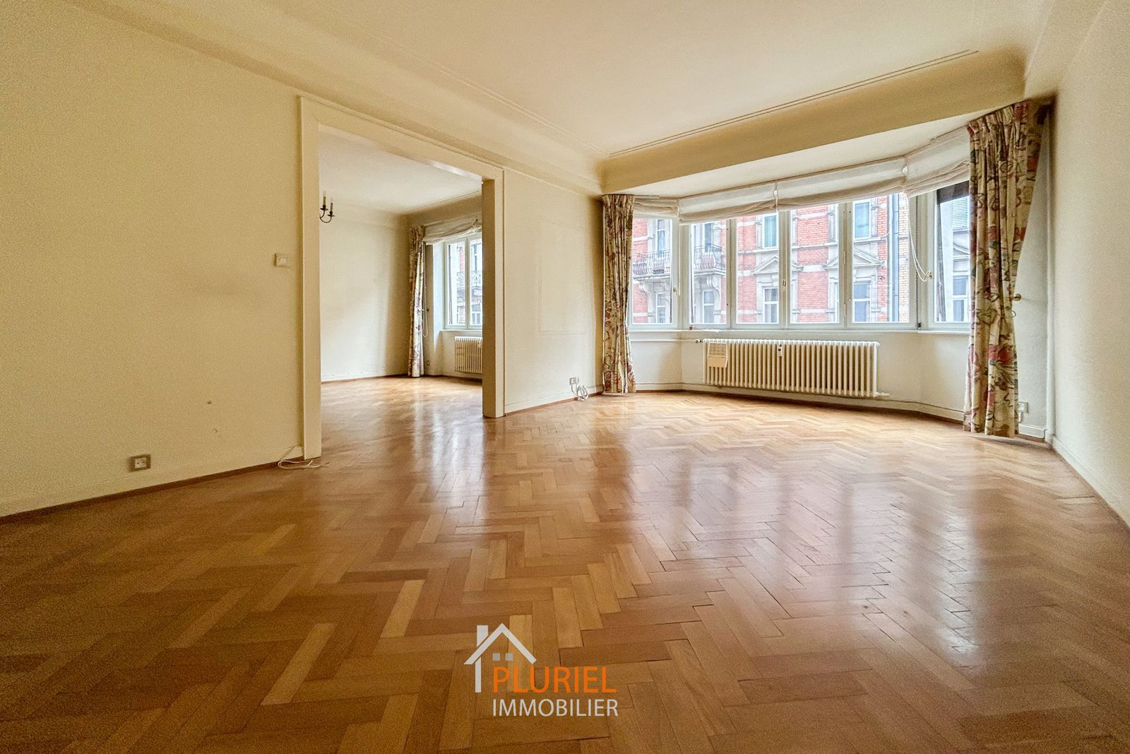 Vente Appartement Strasbourg Strasbourg - Photos Vivastreet Appartement 5 piece(s) 152.65m2 Strasbourg