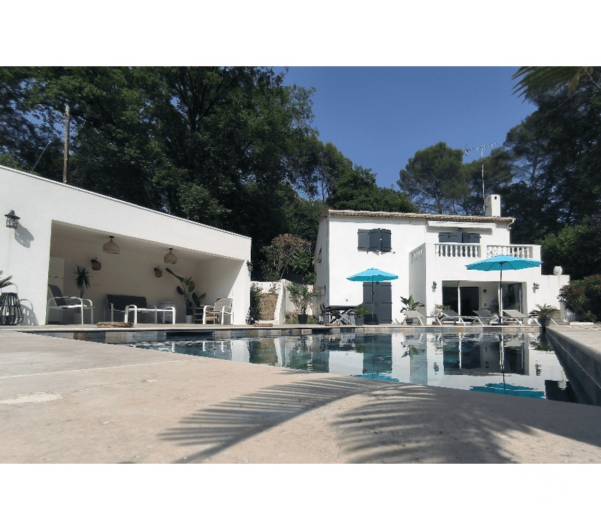 Vente Maison Alpes-Maritimes Mouans Sartoux - 06370 - Photos Vivastreet Villa 170m2 entièrement rénovée,emplacement rare au calme