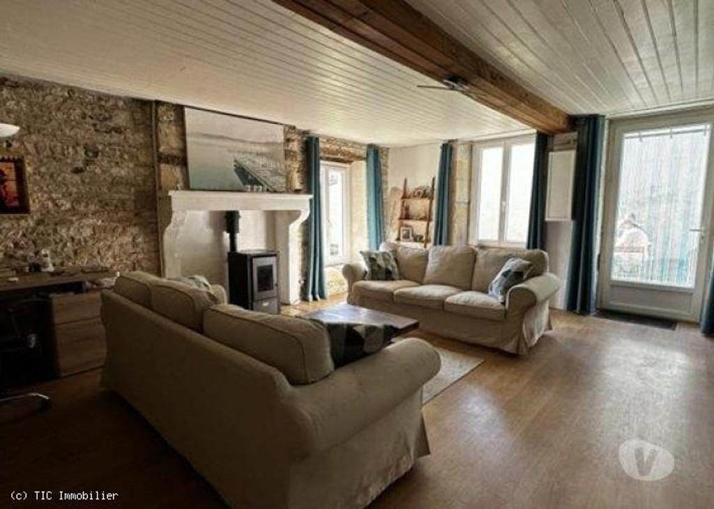 Vente Maison Charente Villefagnan - 16240 - Photos Vivastreet Jolie Maison 2 Chambres et Terrain Clos de Murs