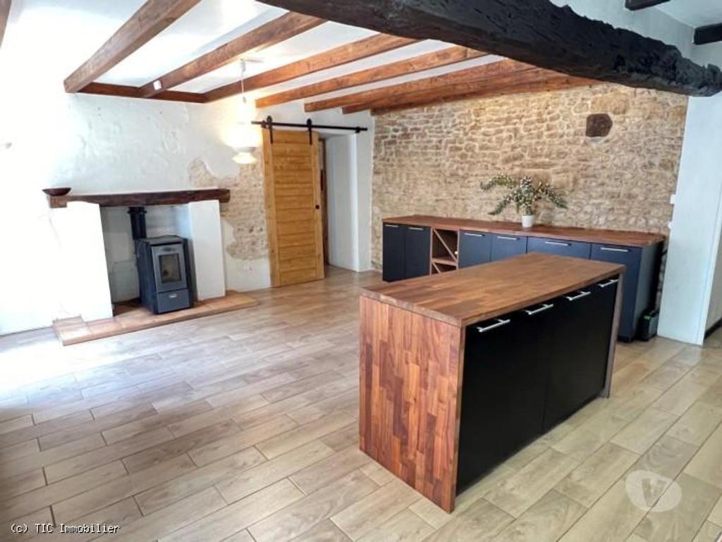 Vente Maison Charente Villefagnan - 16240 - Photos Vivastreet Jolie Maison 2 Chambres et Terrain Clos de Murs