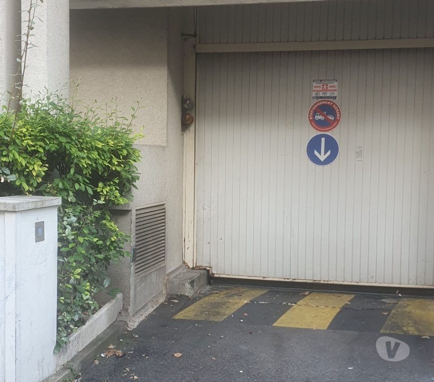 Parkings - Garages Paris Paris 19ème ardt - 75019 - Photos Vivastreet Place de parking