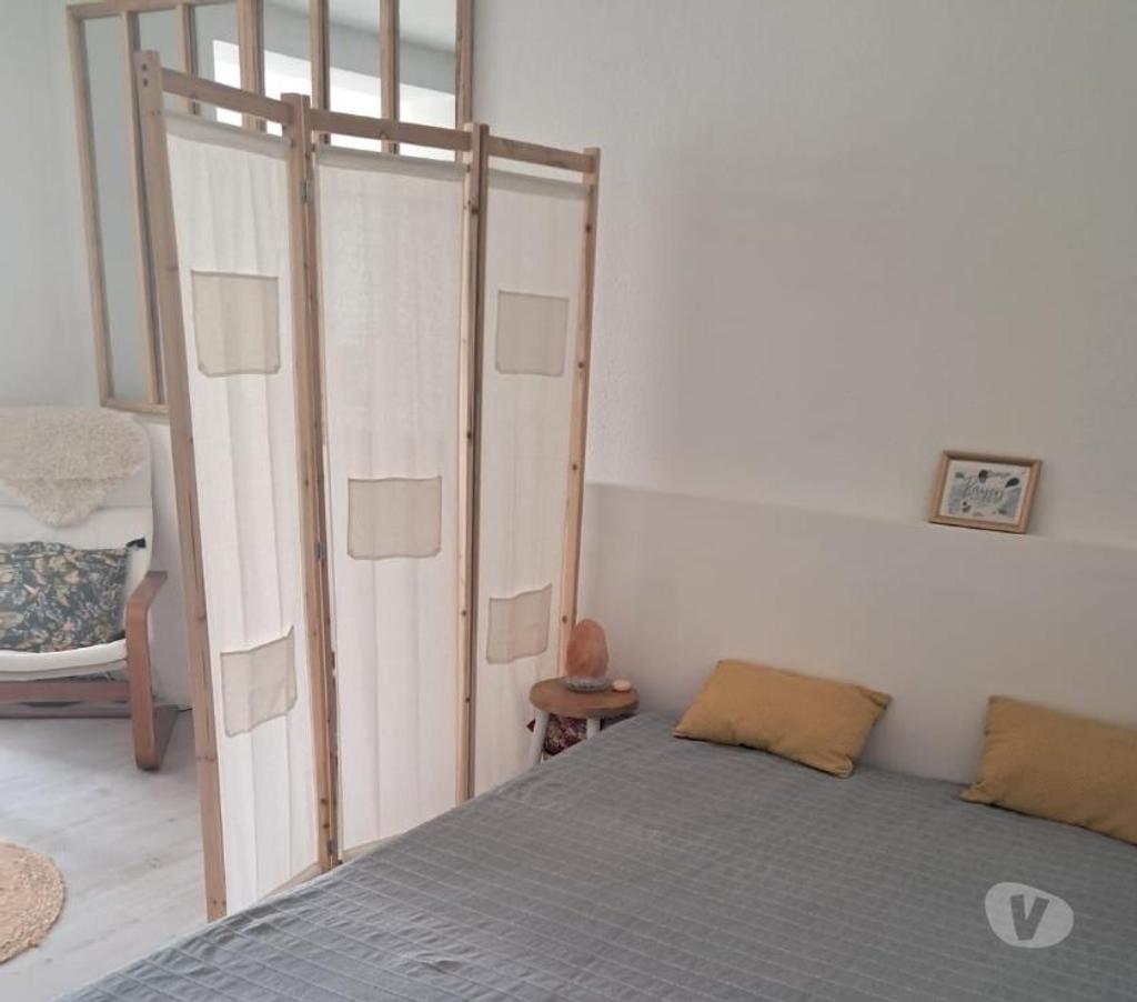 Appartements à vendre Var La Londe les Maures - 83250 - Photos Vivastreet À vendre – Charmant studio meublé de 23 m²