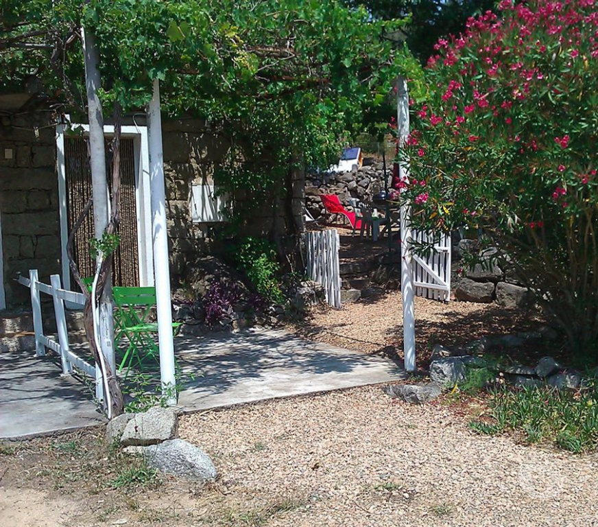 location saisonniere Corse-du-Sud Porto Vecchio - 20137 - Photos Vivastreet maison de village à Pianelli de Porto vecchio