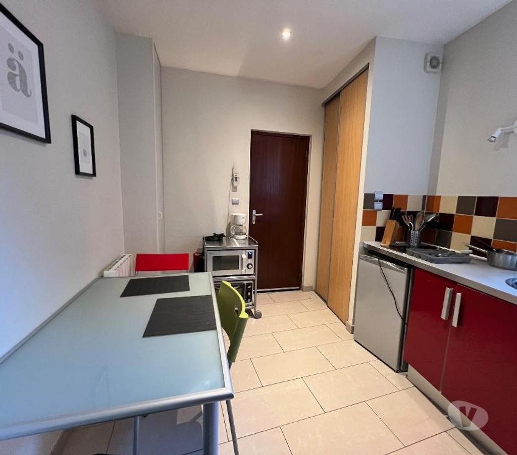 Appartement meublé Côte-d'Or Dijon - 21000 - Photos Vivastreet JOUVENCE REPUBLIQUE prox CV et BSB T1 BIS 25M² MEUBLE