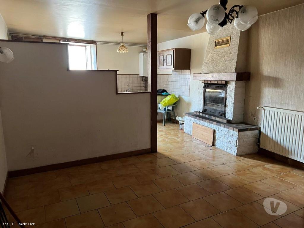 Vente Maison Charente Ruffec - 16700 - Photos Vivastreet Ruffec, Maison De Ville A Vendre Avec Jardin
