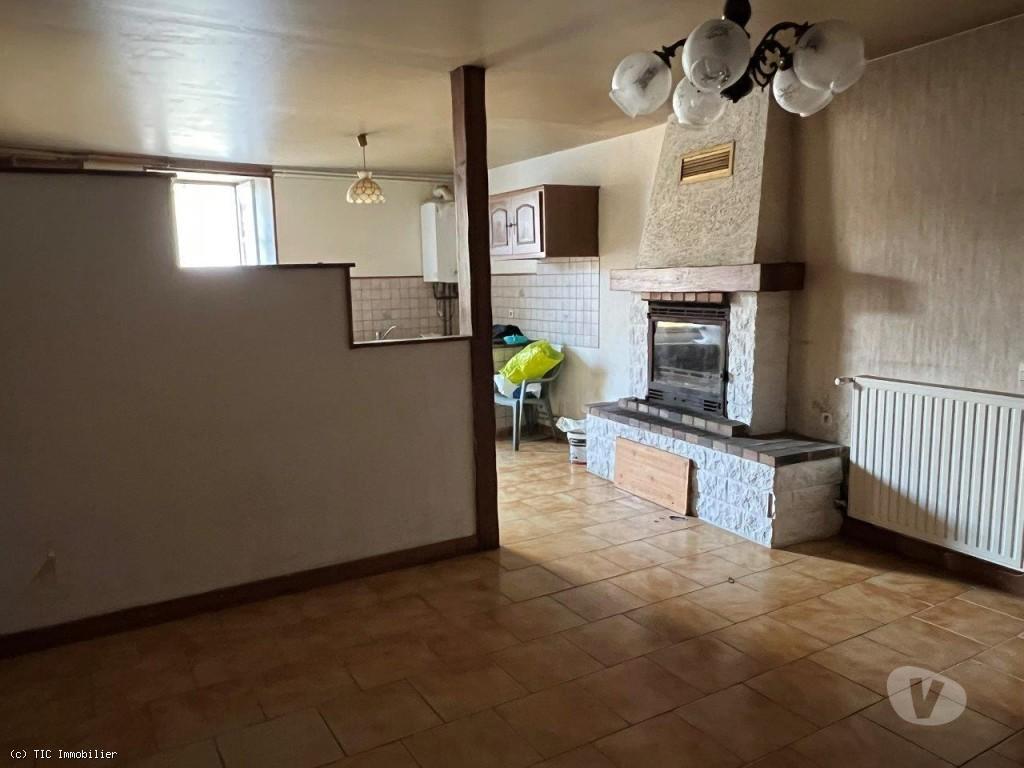 Vente Maison Charente Ruffec - 16700 - Photos Vivastreet Ruffec, Maison De Ville A Vendre Avec Jardin