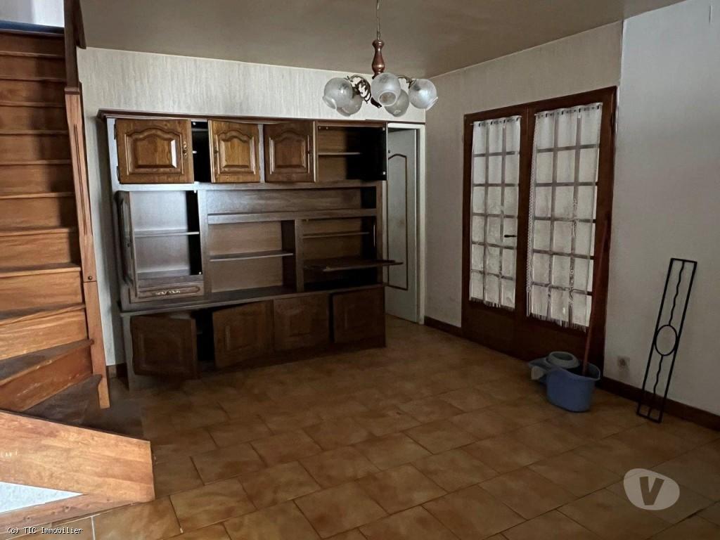 Vente Maison Charente Ruffec - 16700 - Photos Vivastreet Ruffec, Maison De Ville A Vendre Avec Jardin