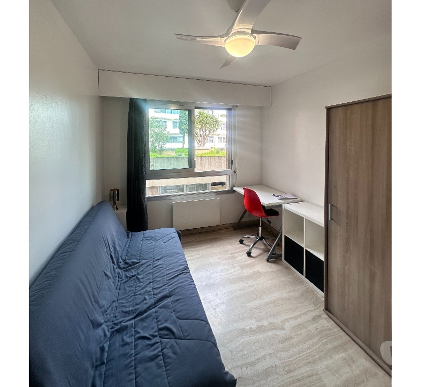 Appartement meublé Bouches-du-Rhône Marseille - Photos Vivastreet Joli studio meublé 21 m2 av du Prado au calme côté jardin