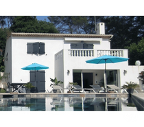 VILLA RENOVEE 170 M2 PISCINE TERRASSES POOL HOUSE GARAGE