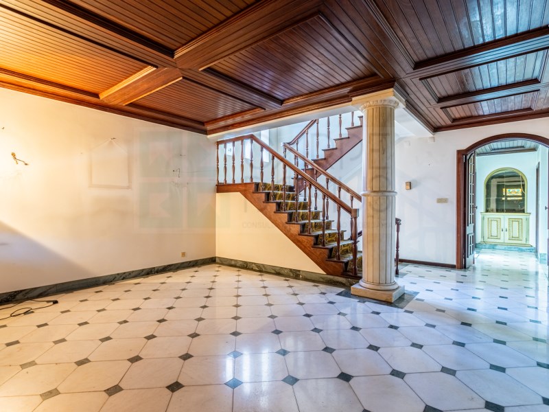 Vente Maison - Photos Vivastreet Villa de 9 chambres avec un énorme potentiel à Alvalade, Lisbonne
