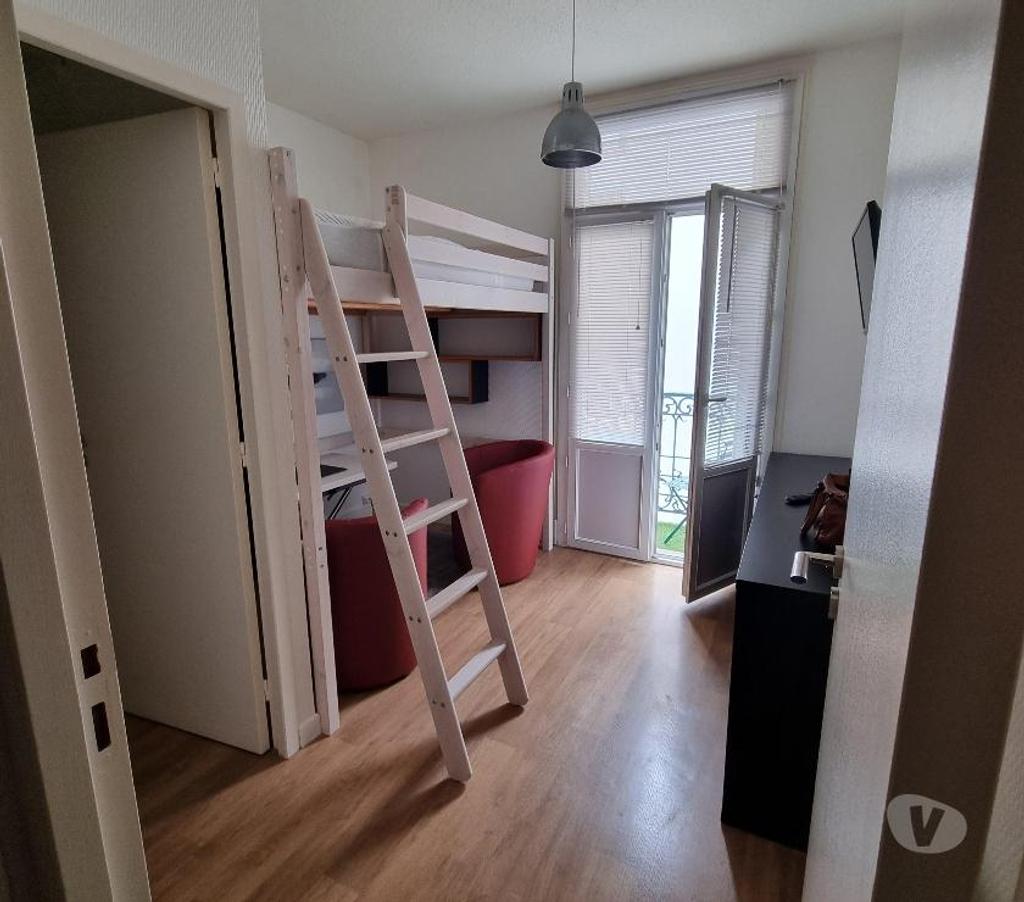 Location appartement Allier Vichy - 03200 - Photos Vivastreet Très beau studio, Proche Parc des sources Fer à cheval