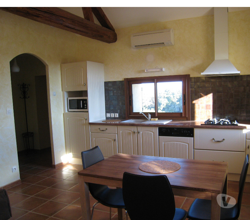 Appartement meublé Ardèche Bourg St Andeol - 07700 - Photos Vivastreet LOCATION LABEL 3 CLEFS au calme à 10 mn de TRICASTIN