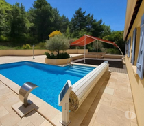 Maison de plain-pied de 200 m2 + studio + piscine