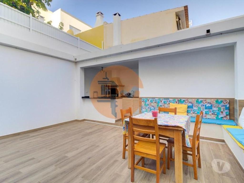 Appartements à vendre Portugal - Photos Vivastreet Appartement Duplex T3+1 Rénové - À seulement 900m de la Plage...