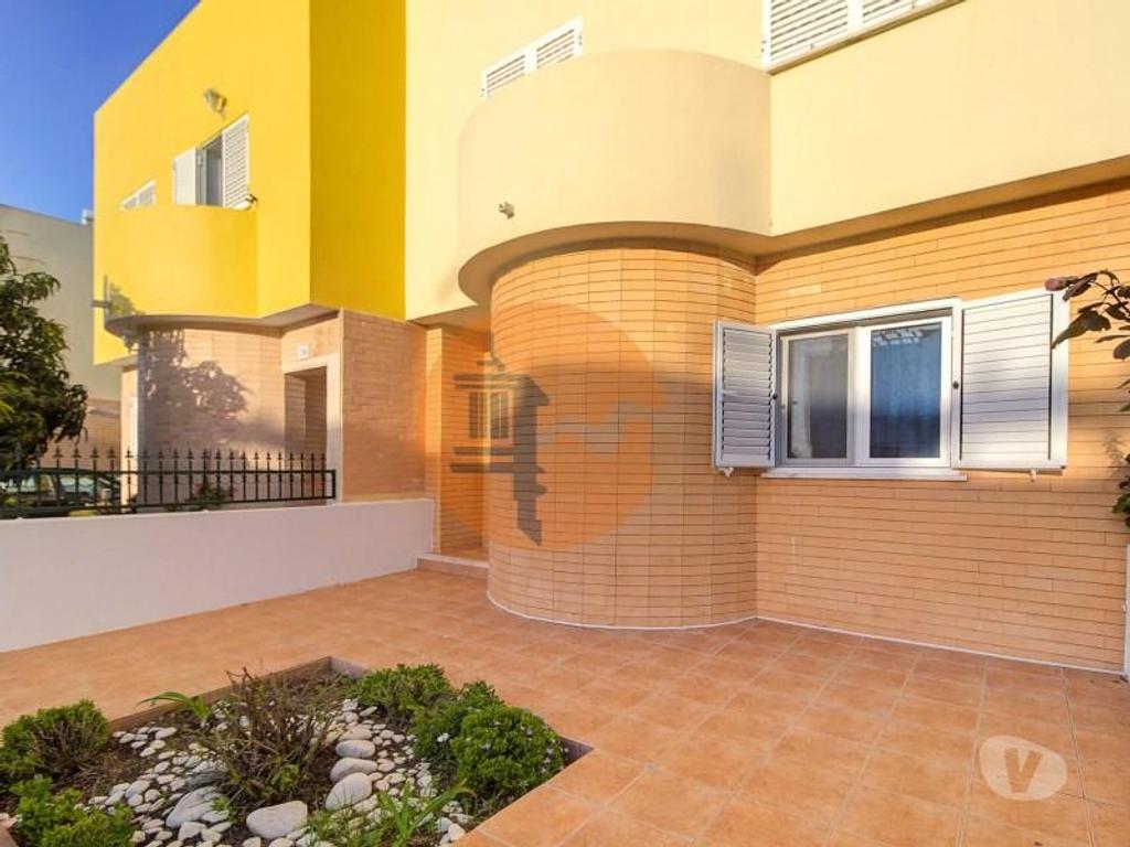 Appartements à vendre Portugal - Photos Vivastreet Appartement Duplex T3+1 Rénové - À seulement 900m de la Plage...