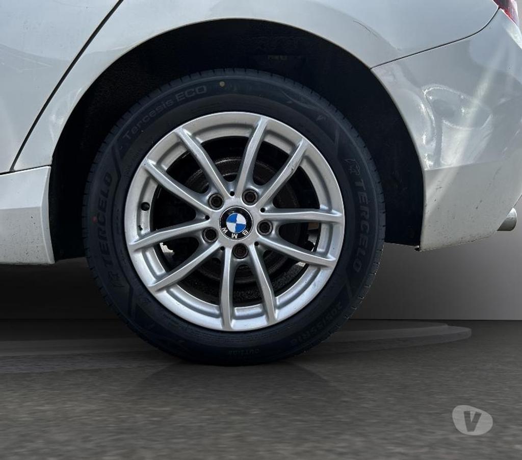 Voiture d'occasion Finistère Guipavas - 29490 - Photos Vivastreet Bmw Série 1 116d 2.0 16V