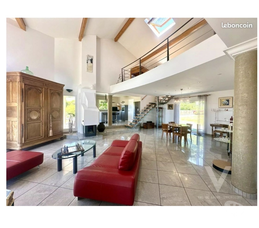 Vente Maison Loire St Etienne - Photos Vivastreet villa architecte - st Victor sur Loire- propriété prestige