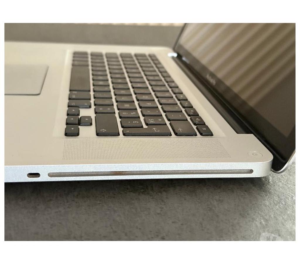 Informatique Nord Wasquehal - 59290 - Photos Vivastreet MacBook Pro 15 pouces (à réparer)