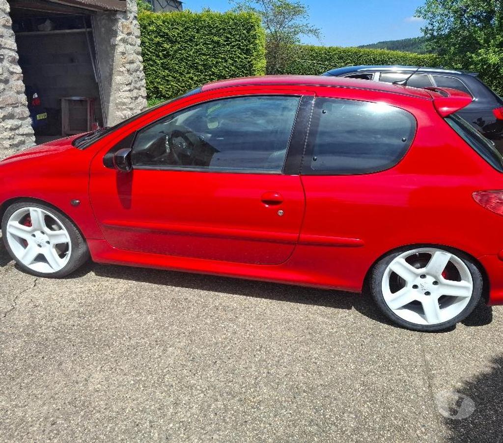 Voiture d'occasion Loire St Etienne - Photos Vivastreet 206 rc 2litre 205 ch