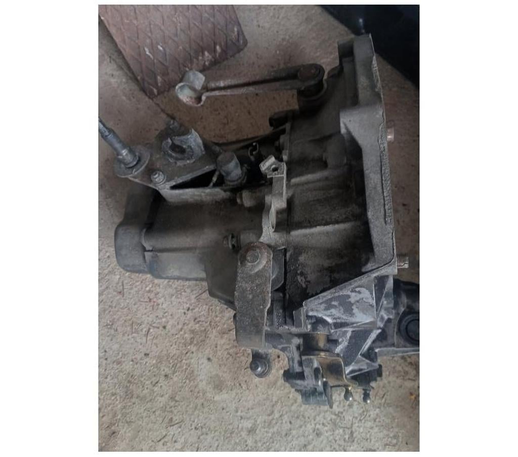 Pièces et services auto Essonne St Vrain - 91770 - Photos Vivastreet MOTEUR + BOITE DE VITESSE DE 206 CC