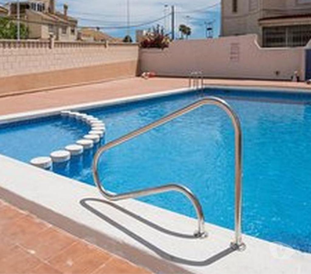location saisonniere Espagne - Photos Vivastreet Appartement deux chambres confortable,piscine,climatisé