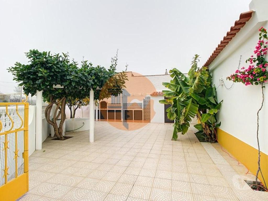 location saisonniere Portugal - Photos Vivastreet Maison 2 chambres disponible à la location d'octobre à juin