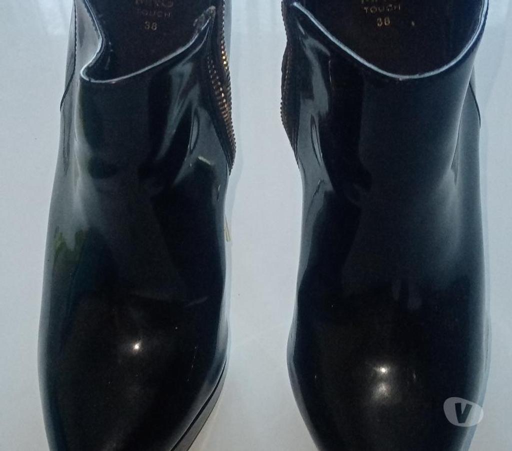 Chaussures Yvelines Velizy Villacoublay - 78140 - Photos Vivastreet BOTTINES SIMILI CUIR NOIR FEMME