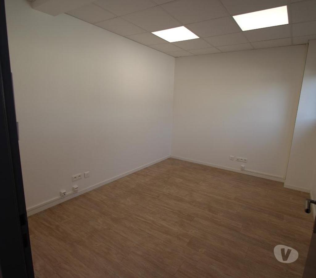 bureaux locaux Pyrénées-Atlantiques Idron Ousse Sendets - Photos Vivastreet locaux bureaux prof -1 er étage centre BOREAL .65 M2