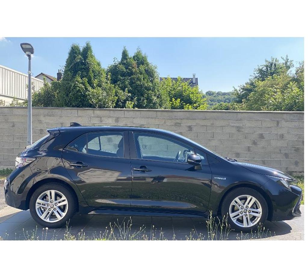 Voiture d'occasion Oise Nogent sur Oise - 60180 - Photos Vivastreet TOYOTA COROLLA PRO HYBRIDE DYNAMIC BUSINESS 122H1.8L 84680km